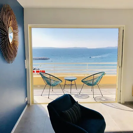 Διαμέρισμα T3 Front De Dernier Etage Vue Petit Havre De Paix Pour Vos Emplacement Unique Vue Panoramique A 180 Degres Pour Ce T3 En Face De La Front De Vue Sur Les Iles 5 Et Dernier Etage Avec Ascenseur