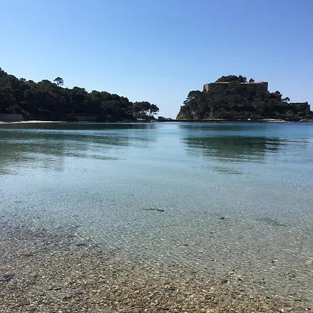 T3 Front De Dernier Etage Vue Petit Havre De Paix Pour Vos Emplacement Unique Vue Panoramique A 180 Degres Pour Ce T3 En Face De La Front De Vue Sur Les Iles 5 Et Dernier Etage Avec Ascenseur Διαμέρισμα