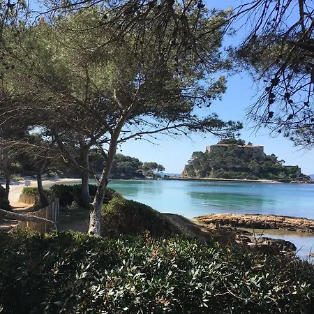 Διαμέρισμα T3 Front De Dernier Etage Vue Petit Havre De Paix Pour Vos Emplacement Unique Vue Panoramique A 180 Degres Pour Ce T3 En Face De La Front De Vue Sur Les Iles 5 Et Dernier Etage Avec Ascenseur