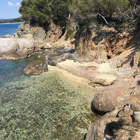 Διαμέρισμα T3 Front De Dernier Etage Vue Petit Havre De Paix Pour Vos Emplacement Unique Vue Panoramique A 180 Degres Pour Ce T3 En Face De La Front De Vue Sur Les Iles 5 Et Dernier Etage Avec Ascenseur *