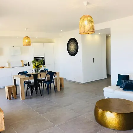 Διαμέρισμα T3 Front De Dernier Etage Vue Petit Havre De Paix Pour Vos Emplacement Unique Vue Panoramique A 180 Degres Pour Ce T3 En Face De La Front De Vue Sur Les Iles 5 Et Dernier Etage Avec Ascenseur *